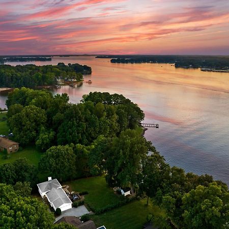 Lakefront Living Mooresville Buitenkant foto
