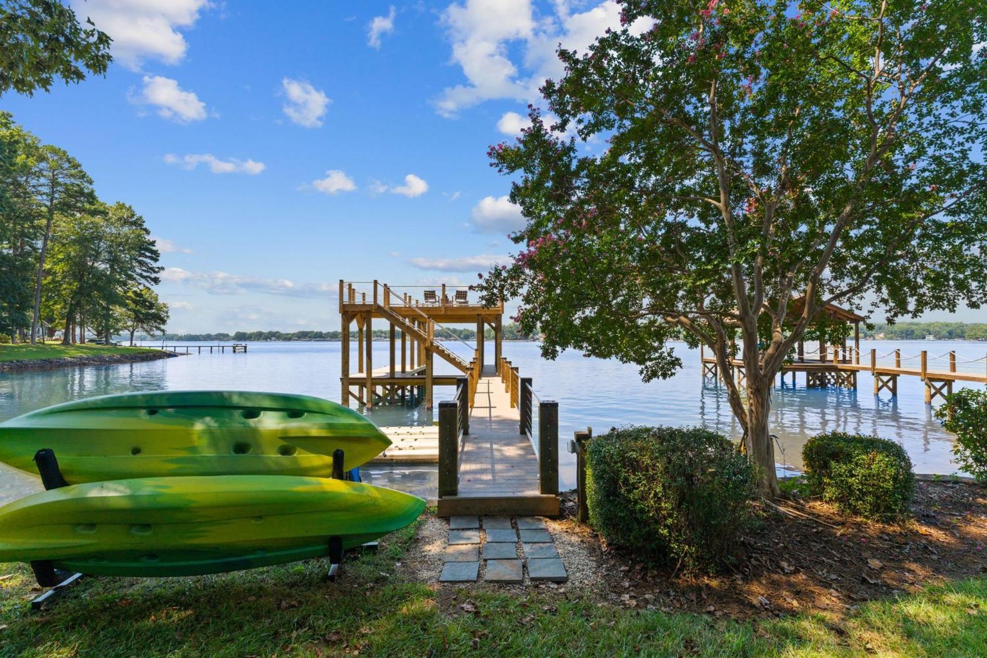 Lakefront Living Mooresville Buitenkant foto